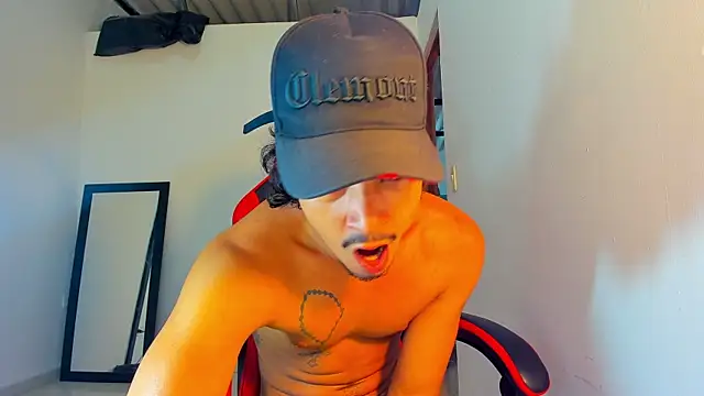 VibehotSe webcam show