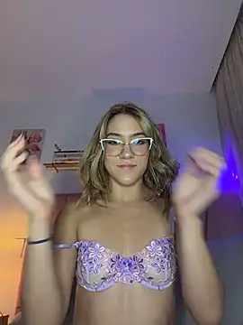 Aliice_Smithx Adlı Modelin Web Kamerası Şovu