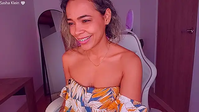 SashaKlein Adlı Modelin Canlı XXX Sohbeti