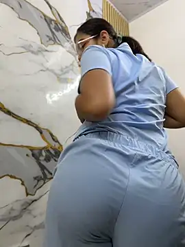 Chat XXX en directo de babysaritaa
