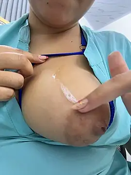 Živý XXX chat babysaritaa