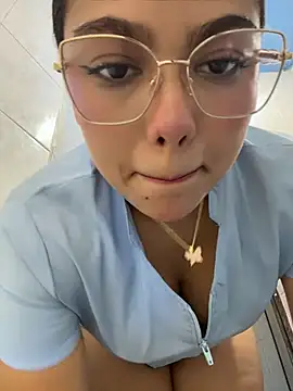 Chat +18 de babysaritaa ao vivo