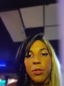 lil_jiggly's Webcam Show