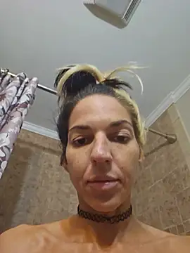 lil_jiggly's Webcam Show