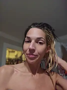 lil_jiggly's Webcam Show