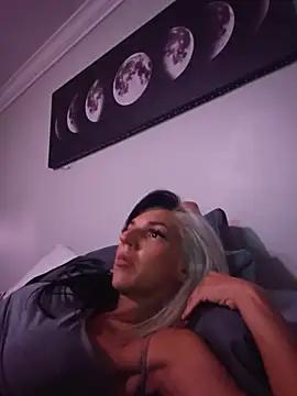 lil_jiggly Шоу с уебкамера