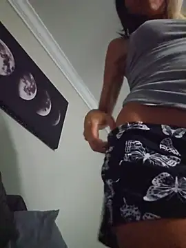 lil_jiggly Webcam show