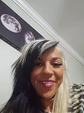 lil_jiggly's Webcam Show