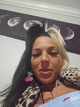 lil_jiggly's Webcam Show