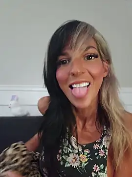 lil_jiggly ওয়েবক্যাম শো