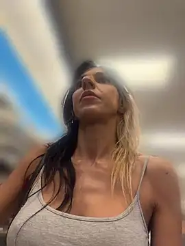 lil_jiggly: απευθείας συνομιλία ΧΧΧ