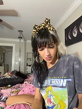 lil_jiggly's Live XXX Chat