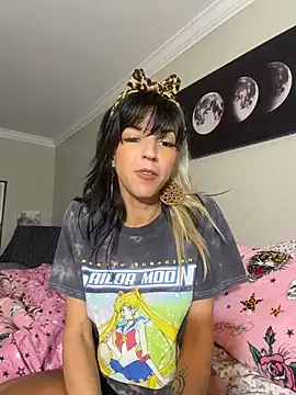 lil_jiggly's Webcam Show