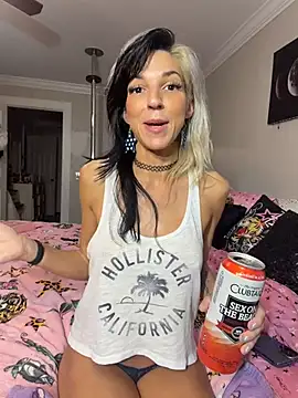 lil_jiggly's Webcam Show