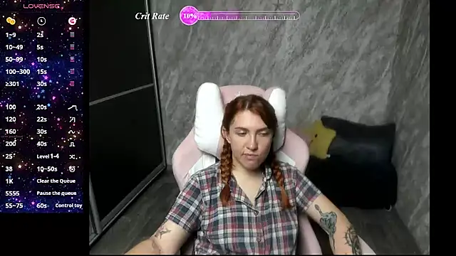 Reginasmilee's Live XXX Chat