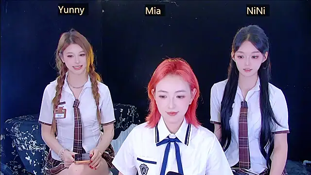 MiNi-U Pertunjukan Webcam