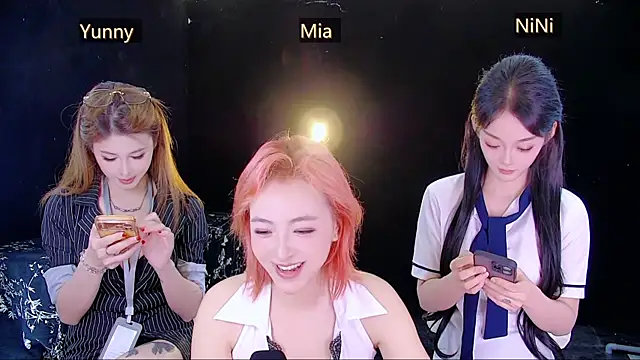 Webkamerová show MiNi-U