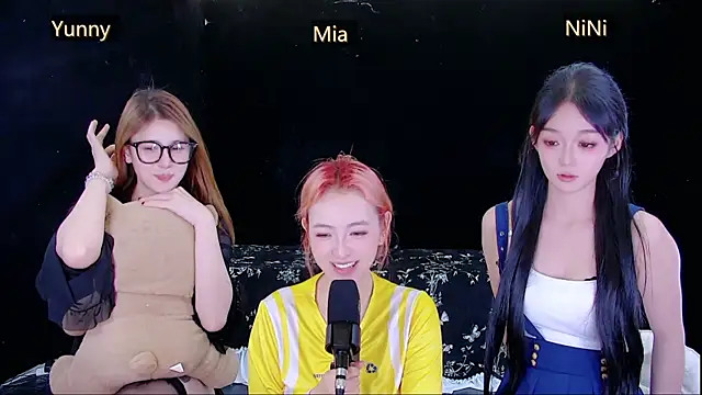 MiNi-U Webcam Show