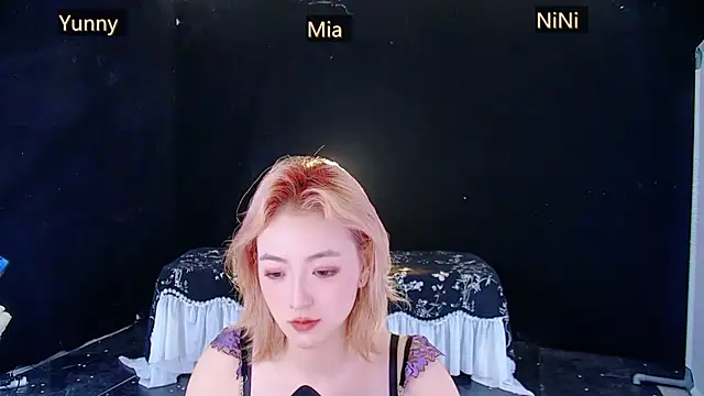 MiNi-U Webcam Show