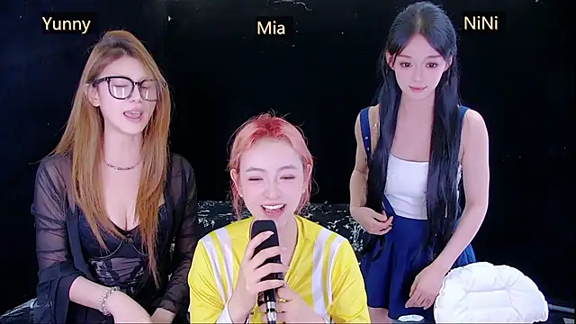 MiNi-U Шоу с уебкамера