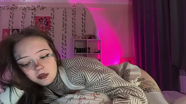 Raven_Armor's Live XXX Chat