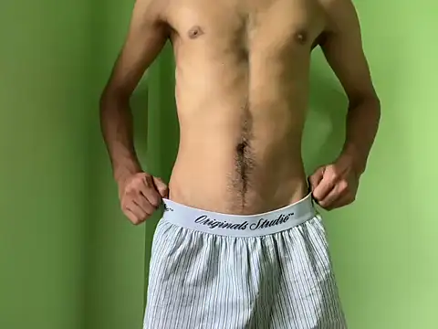 GuywithBigballs: вебкам-шоу