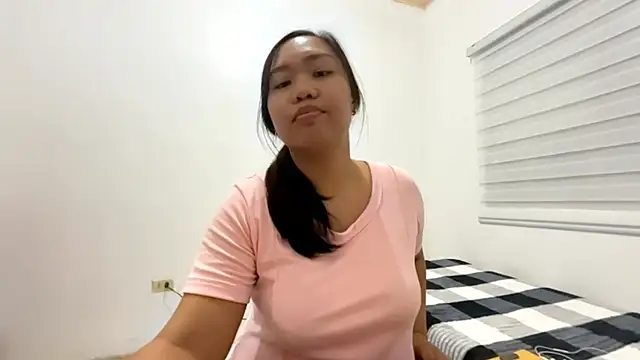 Pertunjukan Kamera Web EarlineMadera
