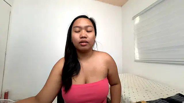 EarlineMadera's Live XXX Chat