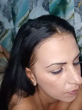 SQUIRT_PUSSY_PVT webkamerás műsora