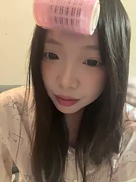 YY-1-1-1 Live XXX-chat
