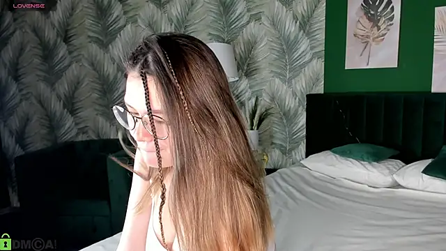 Alice_Ruby1 Live XXX Chat