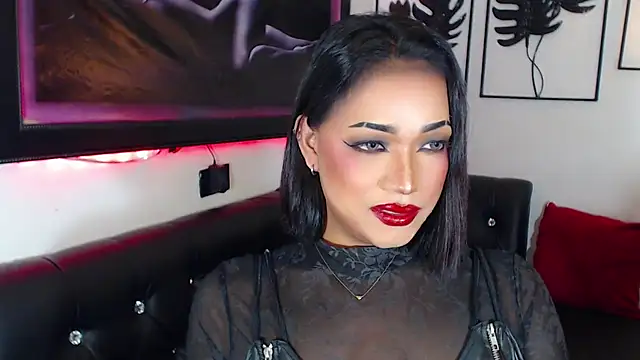 QueenOfHypnisist Show Webcam