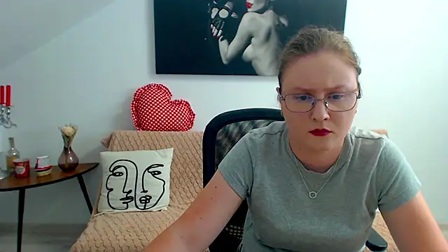IrenneBatesn Live XXX chat