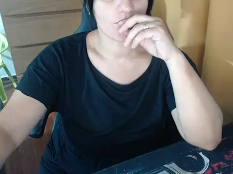 Alessiablue 现场聊天室