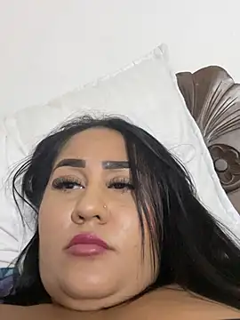 Show de Valentina_Tilly na webcam