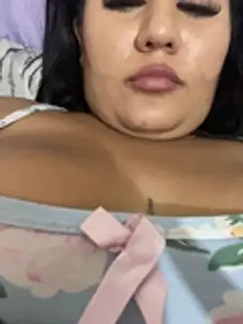 Valentina_Tilly: διαδικτυακό σόου στην κάμερα