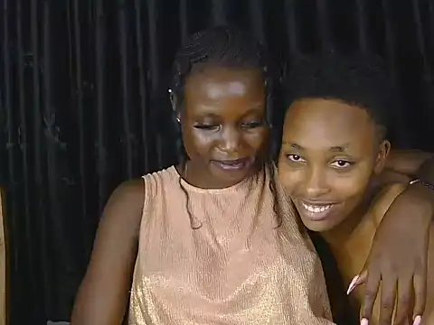 ebony_queen11 Show Webcam