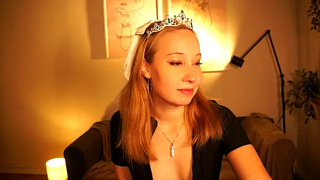 Enchantyy webkamerás műsora