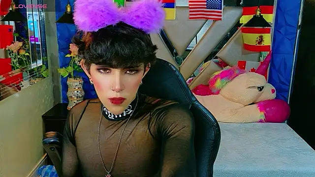 Alejandra_Ravenn Webbikameraesitys