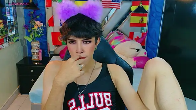 Alejandra_Raven Webcam Show