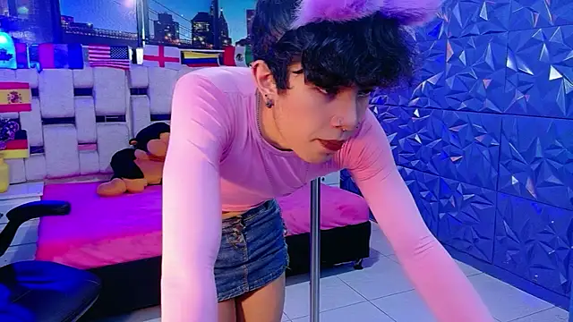 Alejandra_Raven webcam show