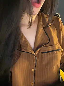 Elise68 Pertunjukan Webcam