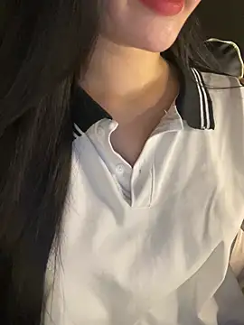 Chatroom XXX en direct de Elise68