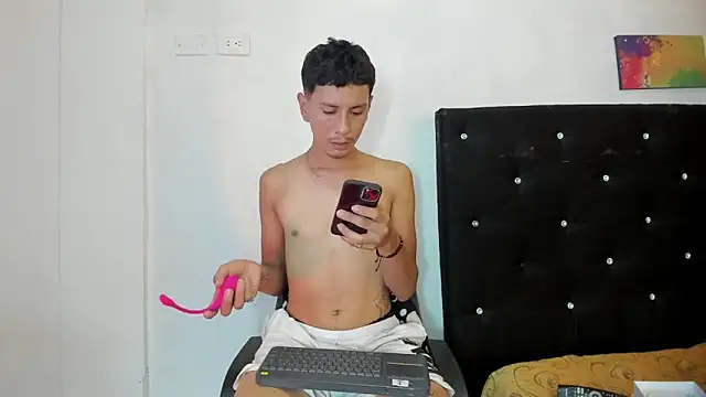Webkamerová show miky_vellmont