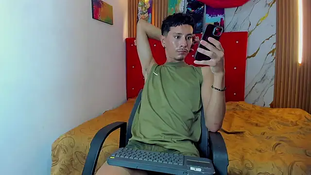Show modela miky_vellmont na web-kameri
