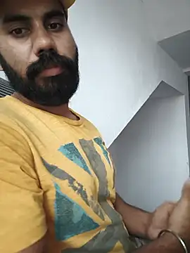 8inch_hunk19: διαδικτυακό σόου στην κάμερα