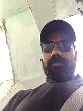 عرض كام 8inch_hunk19