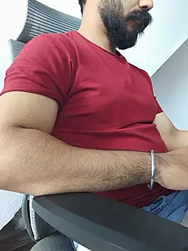 عرض كام 8inch_hunk19