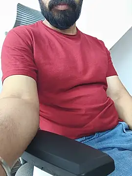 הופעת וובקאם של 8inch_hunk19