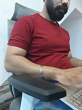 8inch_hunk19 Webcam show